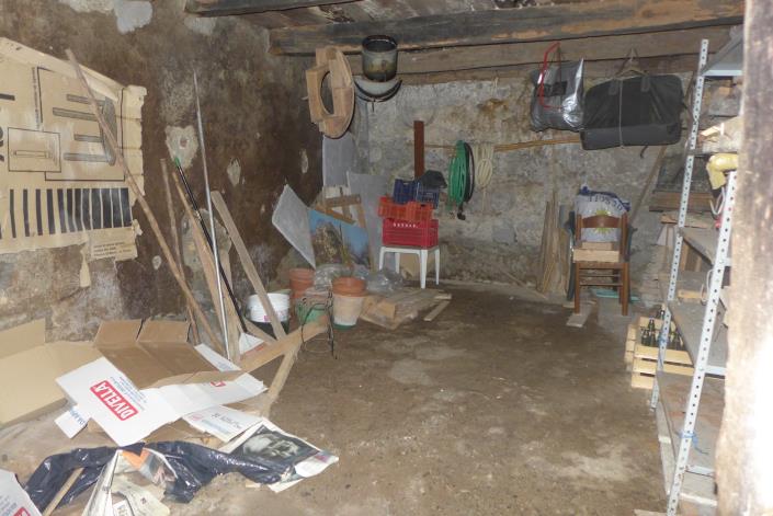 Image No.20-2 Bed Townhouse for sale