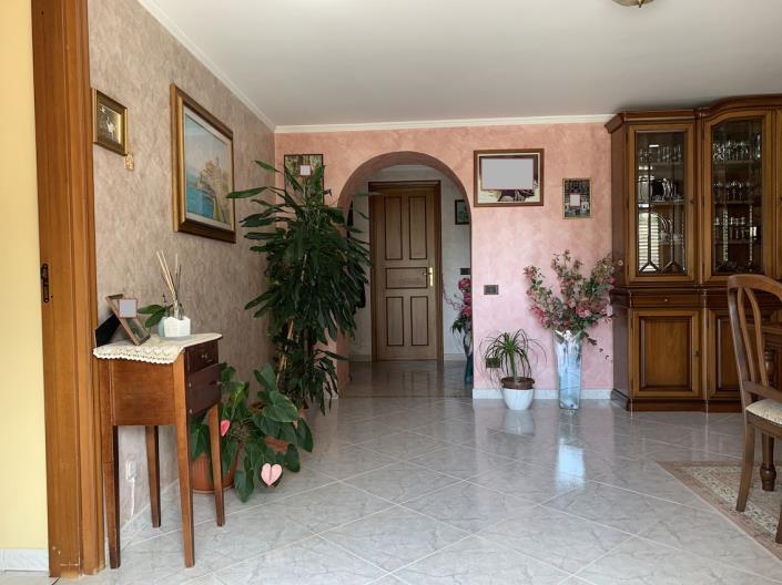 Image No.8-4 Bed Villa for sale