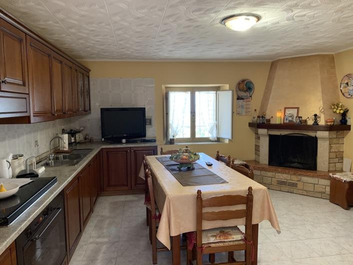 Image No.10-4 Bed Villa for sale