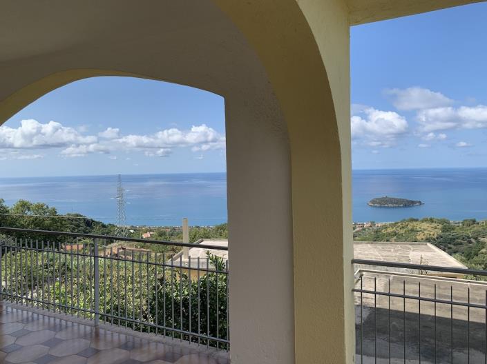 Image No.26-4 Bed Villa for sale