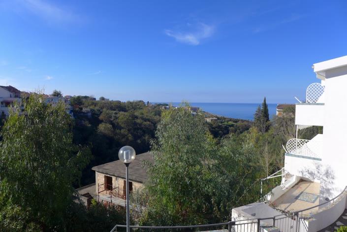 Image No.3-Appartement de 1 chambre à vendre à Cosenza