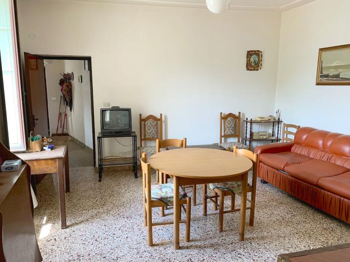 Image No.2-Appartement de 1 chambre à vendre à Aieta