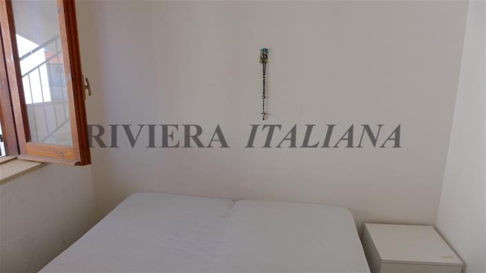 Image No.11-3 Bed Apartment for sale