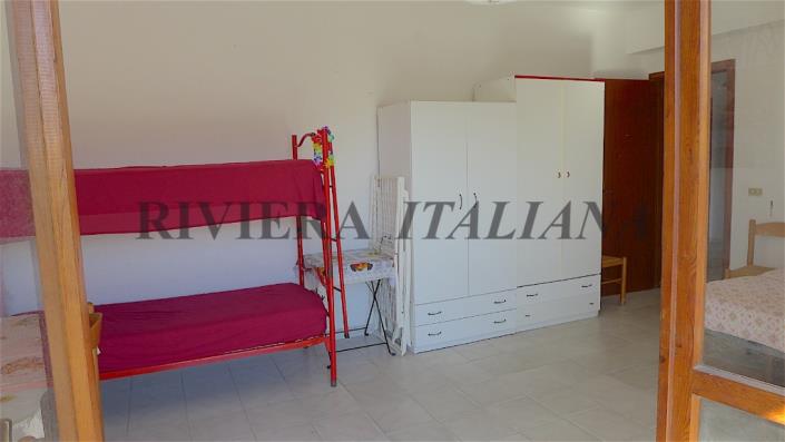 Image No.29-3 Bed Apartment for sale