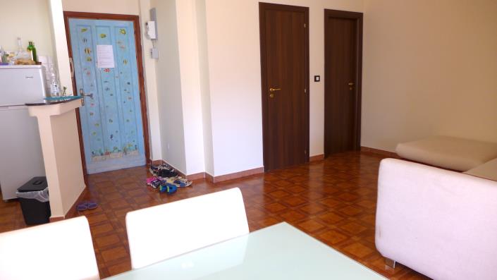 Image No.20-2 Bed Apartment for sale