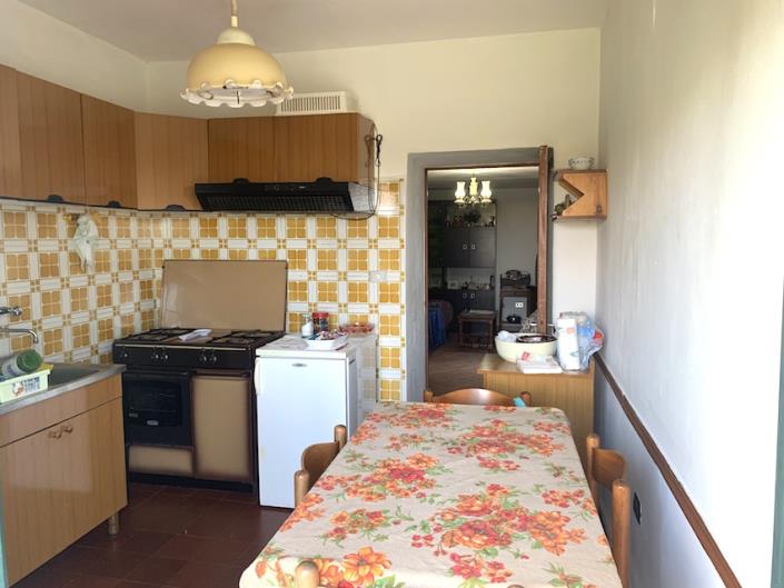 Image No.25-2 Bed Property for sale