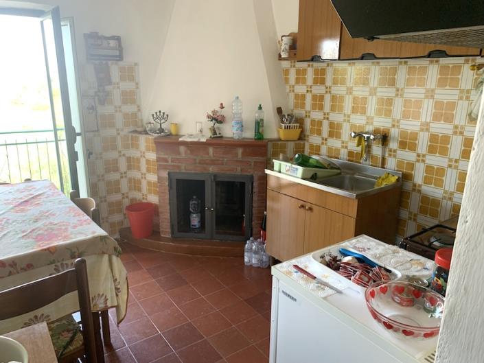 Image No.22-2 Bed Property for sale