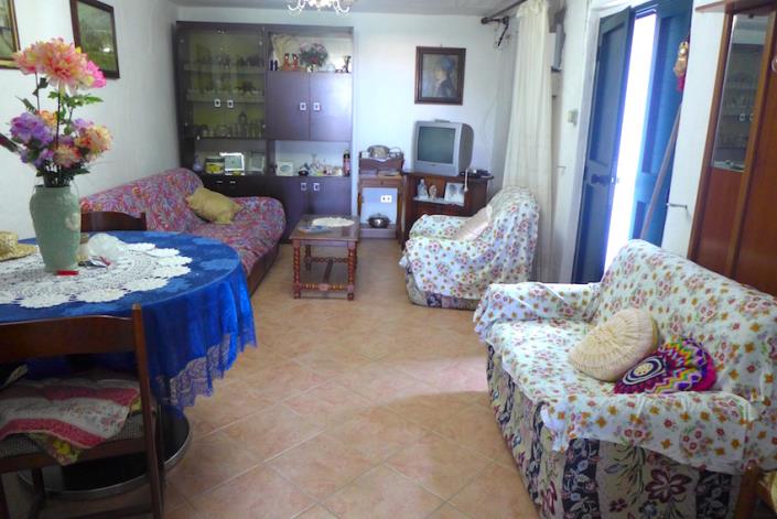 Image No.9-2 Bed Property for sale