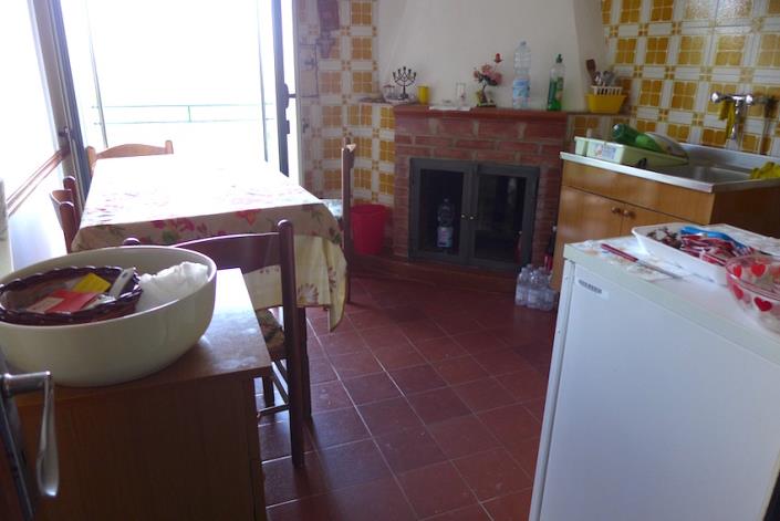 Image No.17-2 Bed Property for sale