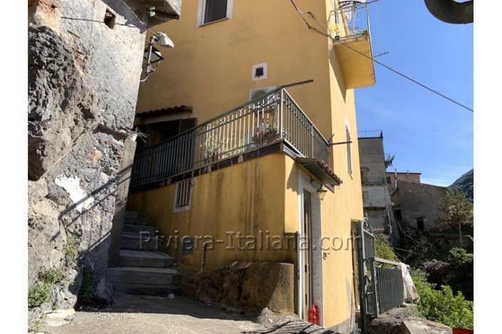 Image No.26-2 Bed Apartment for sale