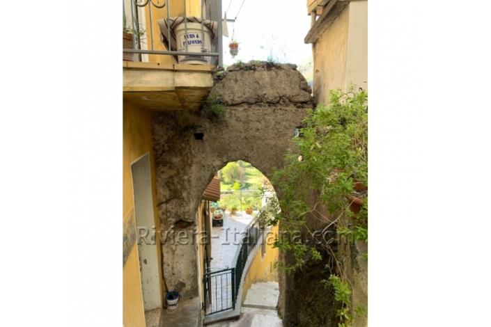 Image No.29-2 Bed Apartment for sale