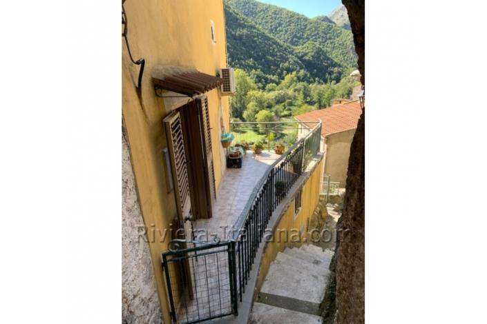 Image No.30-2 Bed Apartment for sale