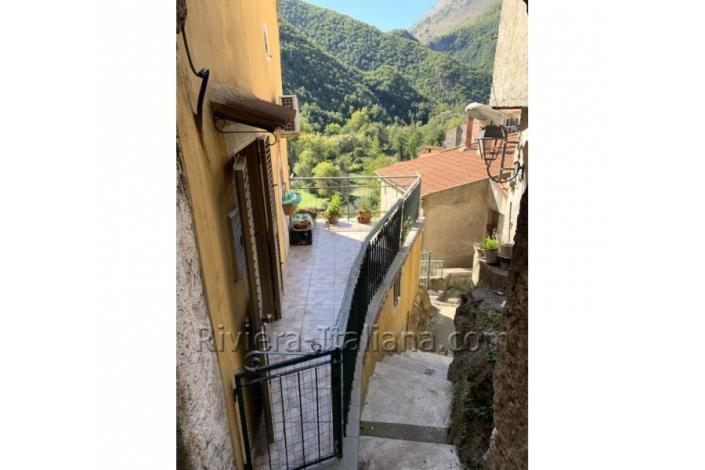 Image No.31-2 Bed Apartment for sale