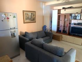 Image No.7-2 Bed Property for sale