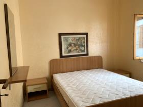 Image No.16-2 Bed Property for sale