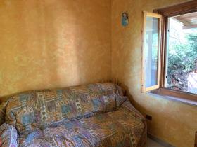Image No.18-2 Bed Property for sale