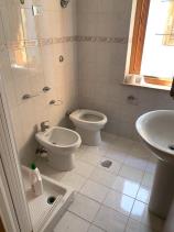 Image No.20-2 Bed Property for sale