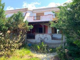 Image No.32-2 Bed Property for sale