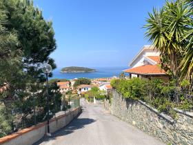 Image No.45-2 Bed Property for sale