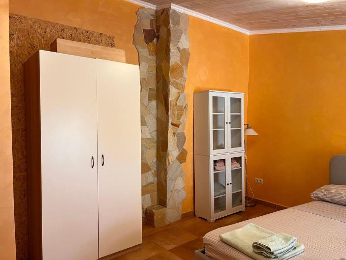 Image No.21-2 Bed Apartment for sale