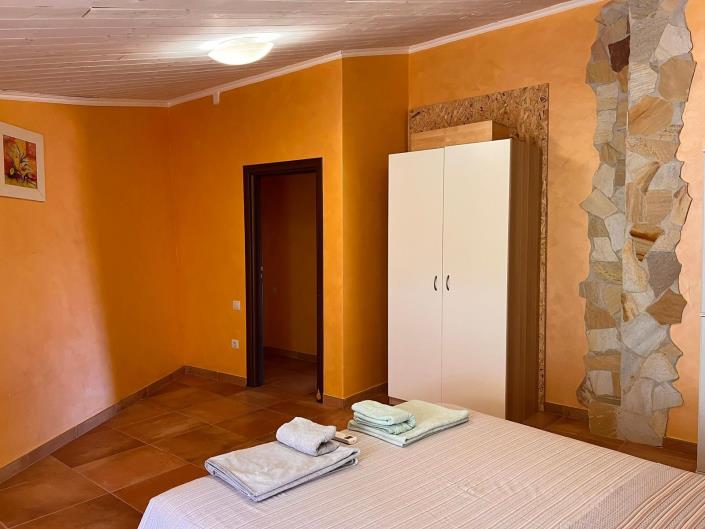 Image No.22-2 Bed Apartment for sale