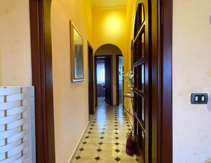 Image No.7-3 Bed Apartment for sale