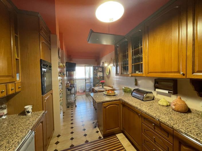 Image No.27-3 Bed Apartment for sale