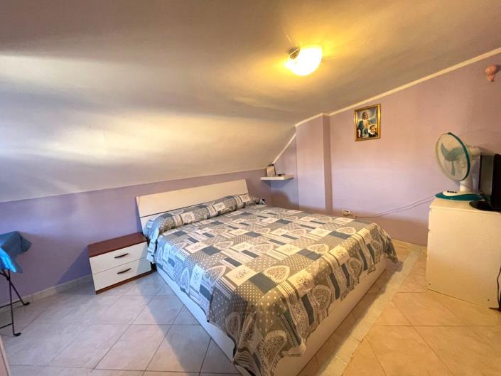 Image No.18-2 Bed Apartment for sale