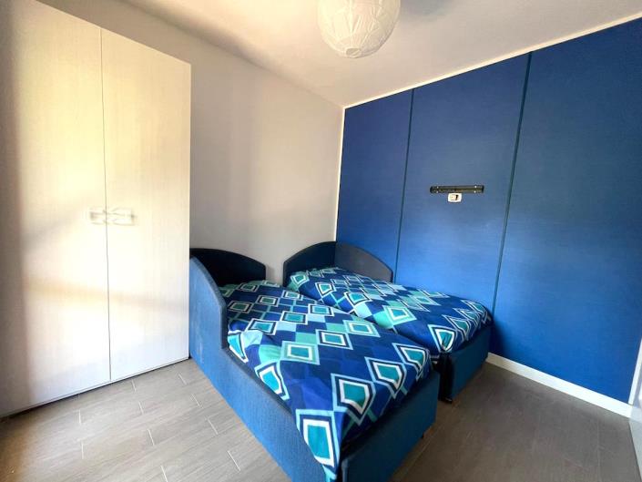 Image No.22-2 Bed Semi-Detached for sale