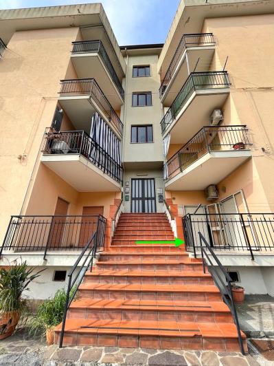 Image No.39-2 Bed Apartment for sale