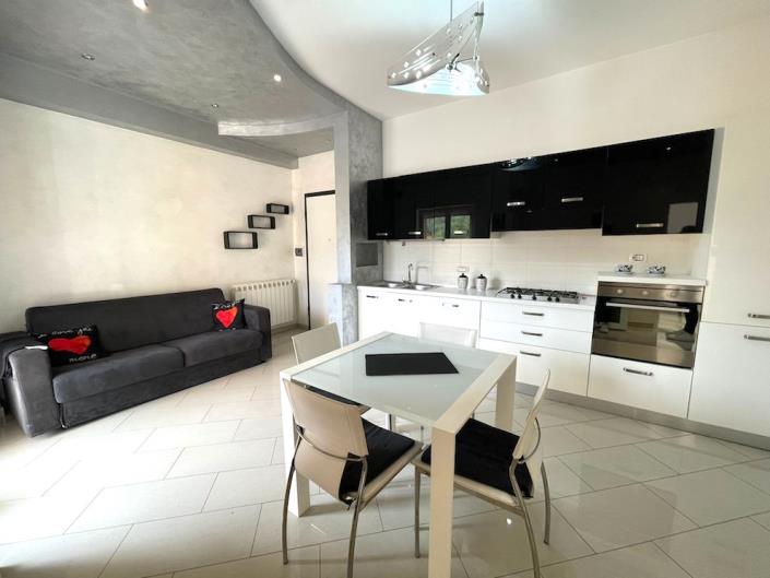 Image No.19-2 Bed Apartment for sale