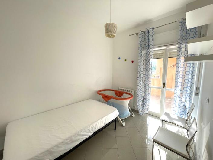 Image No.22-2 Bed Apartment for sale