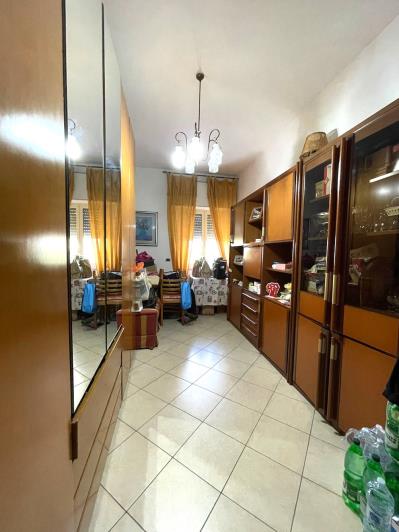 Image No.15-4 Bed Apartment for sale