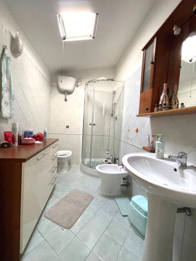 Image No.21-4 Bed Apartment for sale