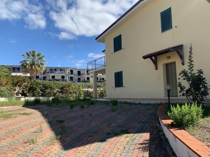 Image No.5-3 Bed House for sale