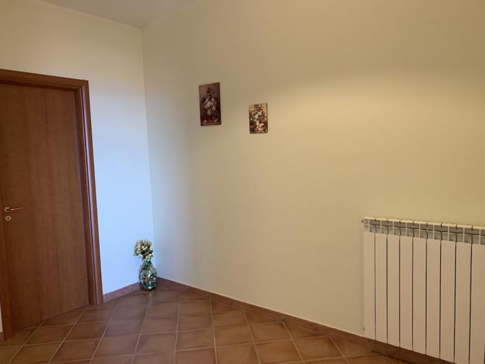 Image No.26-3 Bed House for sale