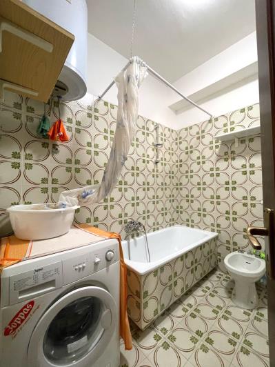 Image No.18-2 Bed Apartment for sale