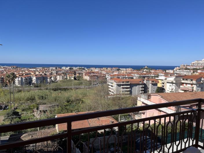 Image No.2-Appartement de 1 chambre à vendre à Scalea