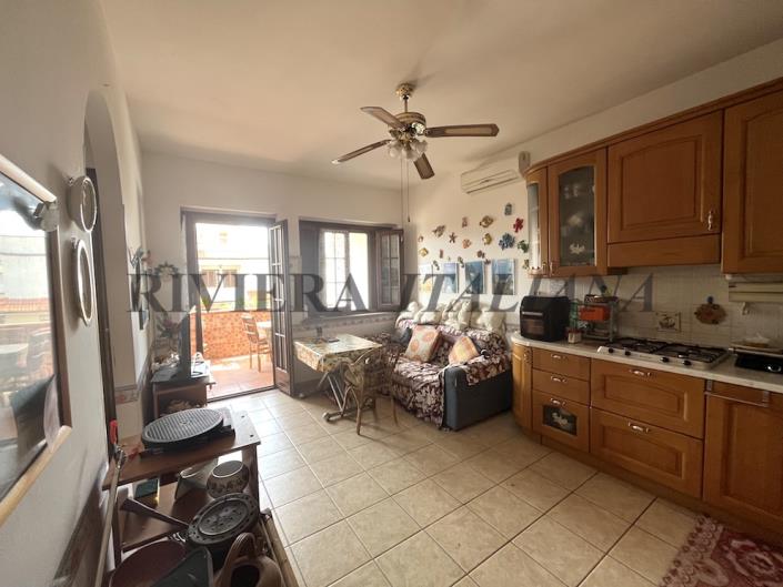 Image No.13-2 Bed Apartment for sale