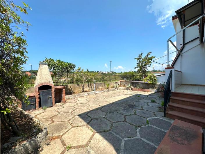 Image No.36-2 Bed Apartment for sale