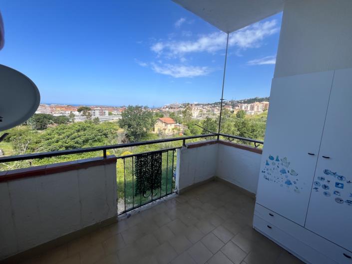 Image No.12-1 Bed Apartment for sale