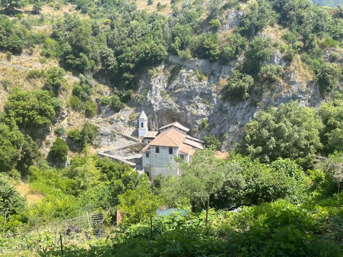 Image No.24-2 Bed Apartment for sale