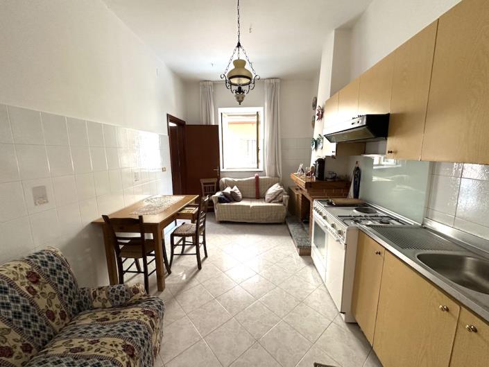 Image No.10-2 Bed House for sale