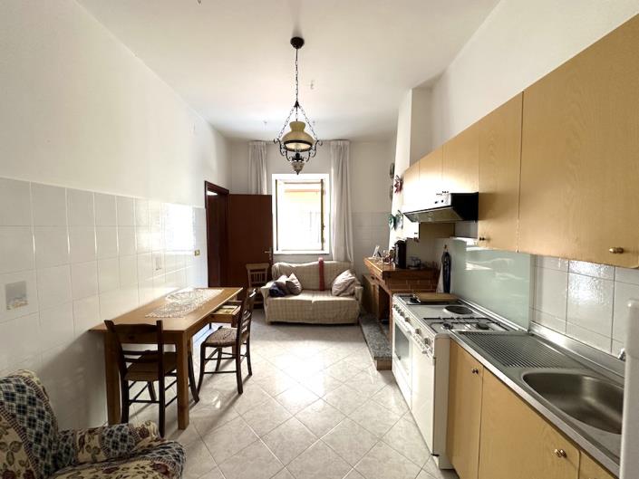 Image No.11-2 Bed House for sale