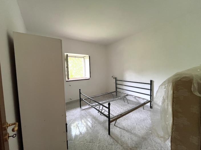 Image No.15-2 Bed Country House for sale