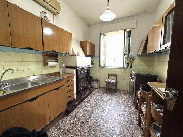 Image No.8-2 Bed Country House for sale