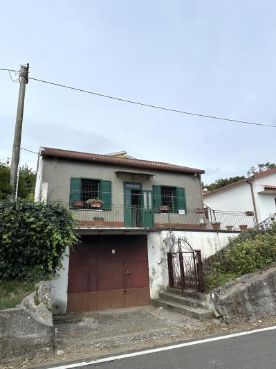 Image No.23-2 Bed Country House for sale