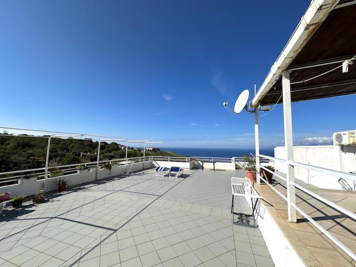 Image No.5-5 Bed Apartment for sale