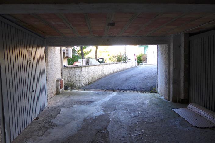 Image No.37-5 Bed Apartment for sale