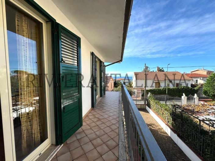 Image No.13-1 Bed Apartment for sale